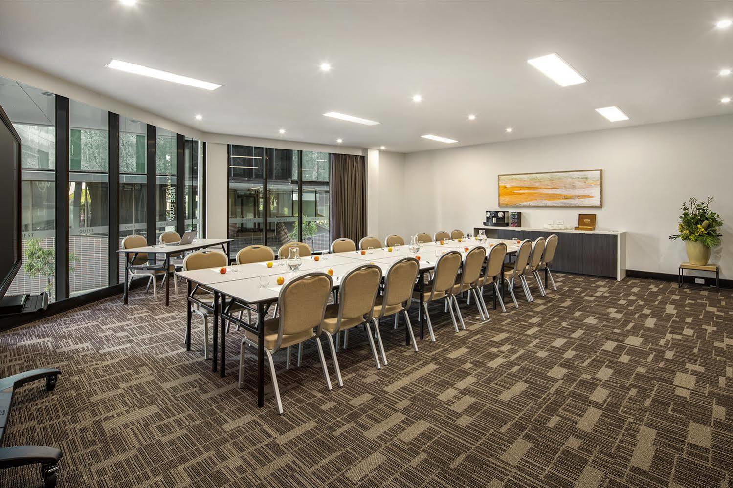 Quest Dandenong Central Exterior photo